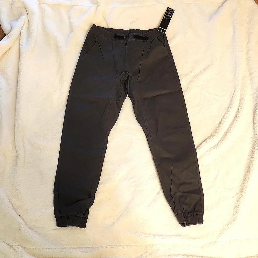 Southpole Boys stretch casual pants. GREY.‎ XL(18-20)